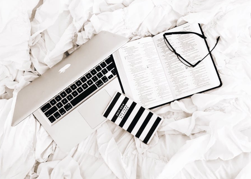 品牌广告片拍摄公司如何提升吸引力? 微信截图_20241216171406