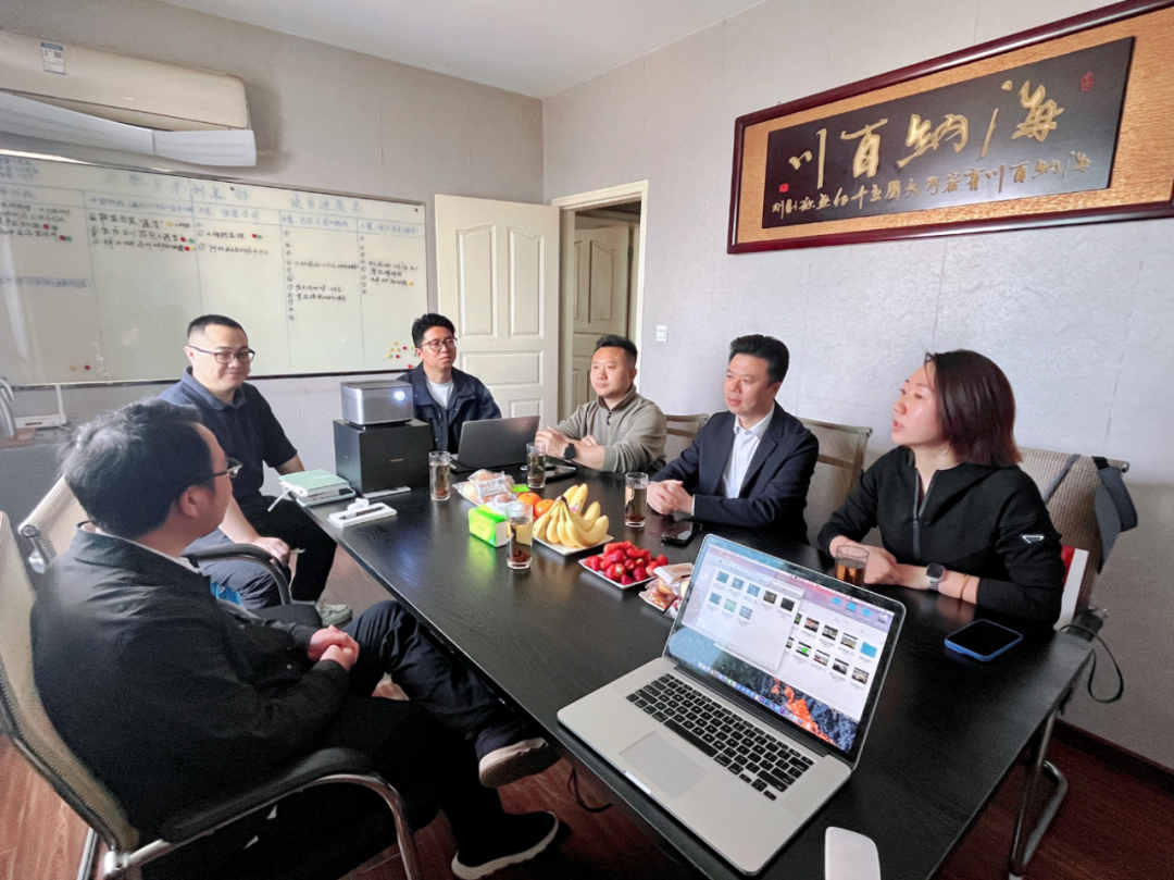 交流合作谋发展：成都会展协会走进成都光影兄弟